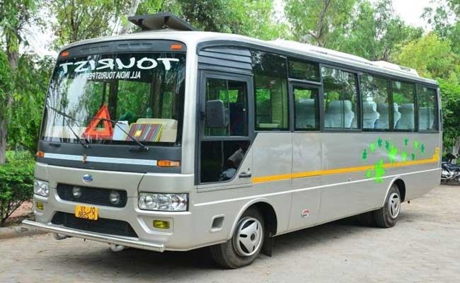 27 Seater Luxury Coach