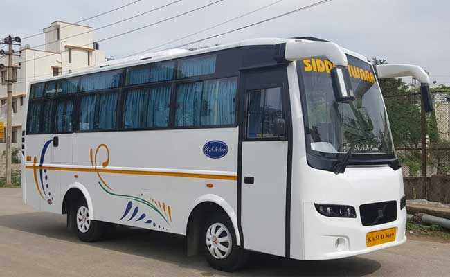 27 Seater Luxury Coach