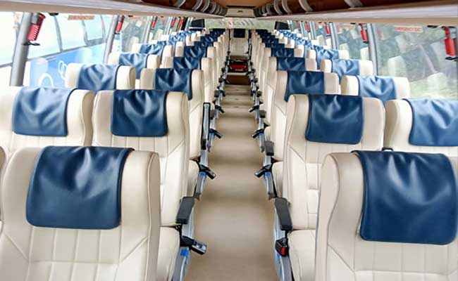 45 Seater Luxury Coach